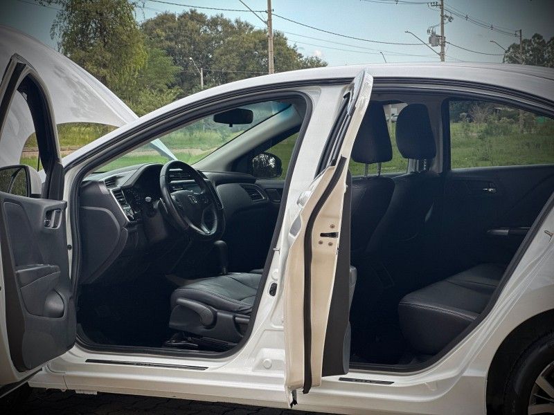 Honda CITY EX 2019 NEUMANN VEÍCULOS ARROIO DO MEIO / Carros no Vale