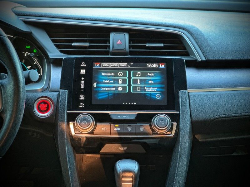 Honda CIVIC SEDAN TOURING 1.5L 2017 NEUMANN VEÍCULOS ARROIO DO MEIO / Carros no Vale