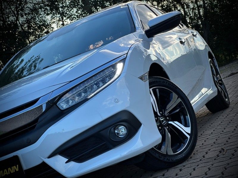 Honda CIVIC SEDAN TOURING 1.5L 2017 NEUMANN VEÍCULOS ARROIO DO MEIO / Carros no Vale