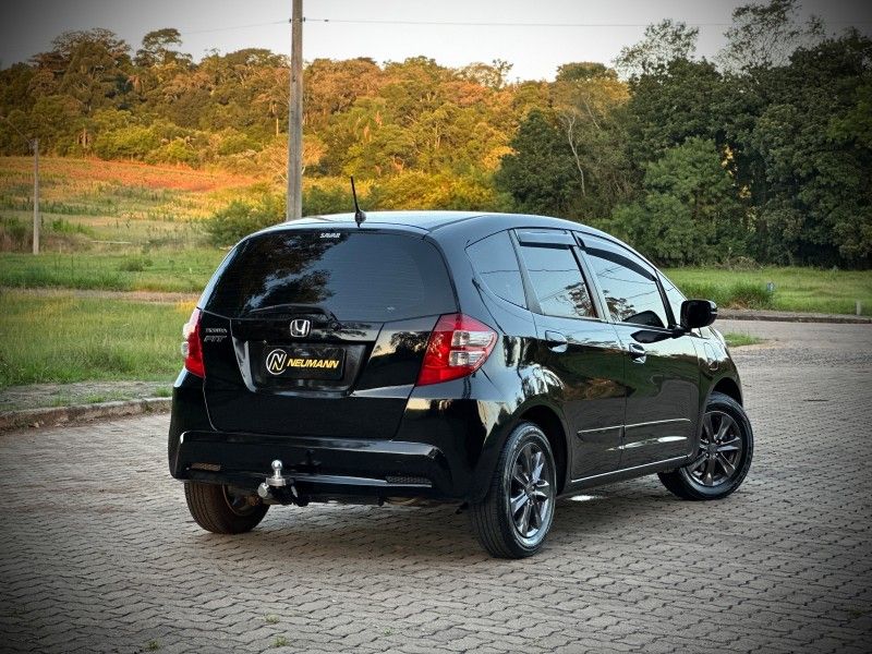 Honda FIT LX 1.4 2014 NEUMANN VEÍCULOS ARROIO DO MEIO / Carros no Vale