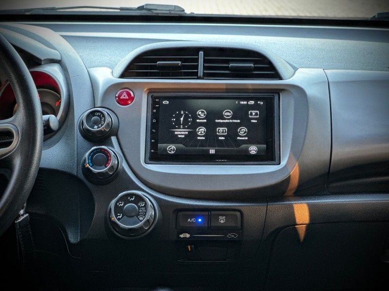 Honda FIT LX 1.4 2014 NEUMANN VEÍCULOS ARROIO DO MEIO / Carros no Vale