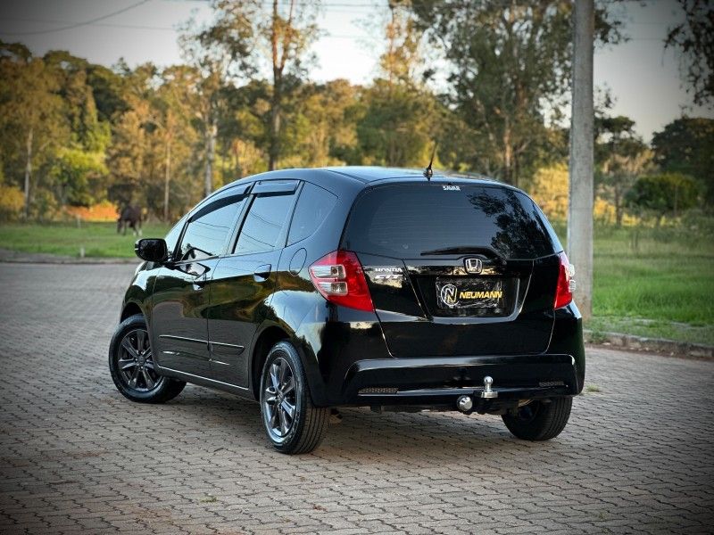 Honda FIT LX 1.4 2014 NEUMANN VEÍCULOS ARROIO DO MEIO / Carros no Vale