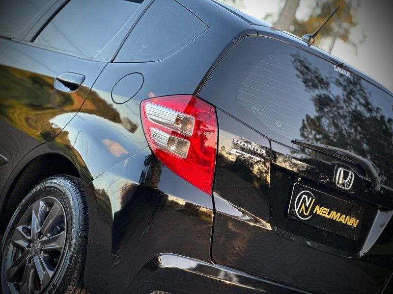 Honda FIT LX 1.4 2014 NEUMANN VEÍCULOS ARROIO DO MEIO / Carros no Vale