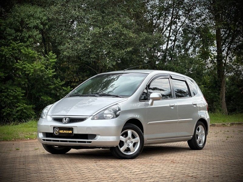 Honda FIT LXL 1.4 2006 NEUMANN VEÍCULOS ARROIO DO MEIO / Carros no Vale