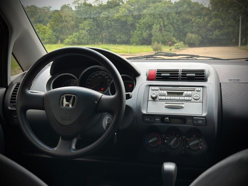 Honda FIT LXL 1.4 2006 NEUMANN VEÍCULOS ARROIO DO MEIO / Carros no Vale
