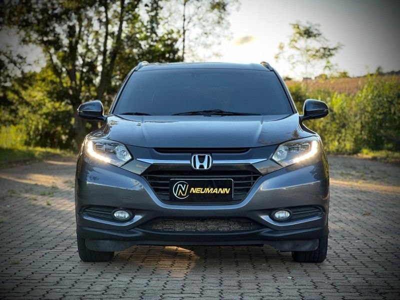Honda HR-V TOURING 1.8 2017 NEUMANN VEÍCULOS ARROIO DO MEIO / Carros no Vale