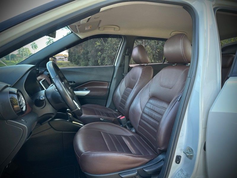 Nissan KICKS SL 1.6 2019 NEUMANN VEÍCULOS ARROIO DO MEIO / Carros no Vale