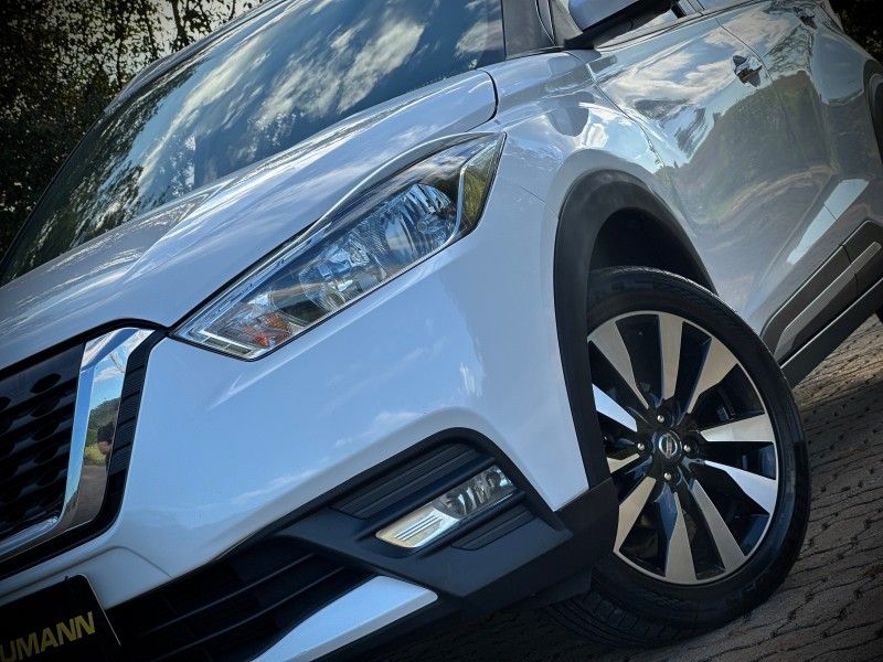 Nissan KICKS SL 1.6 2019 NEUMANN VEÍCULOS ARROIO DO MEIO / Carros no Vale