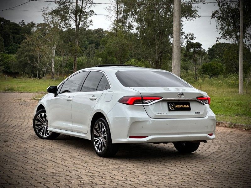 Toyota COROLLA ALTIS 2.0 2023 NEUMANN VEÍCULOS ARROIO DO MEIO / Carros no Vale