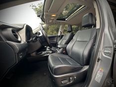 Toyota RAV-4 2.0 2018 NEUMANN VEÍCULOS ARROIO DO MEIO / Carros no Vale