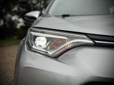 Toyota RAV-4 2.0 2018 NEUMANN VEÍCULOS ARROIO DO MEIO / Carros no Vale