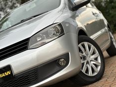 Volkswagen FOX 1.6 2013 NEUMANN VEÍCULOS ARROIO DO MEIO / Carros no Vale