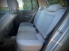 Volkswagen FOX PLUS 1.6 2009 NEUMANN VEÍCULOS ARROIO DO MEIO / Carros no Vale