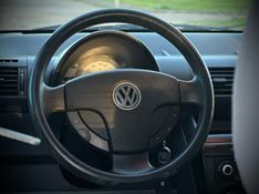 Volkswagen FOX PLUS 1.6 2009 NEUMANN VEÍCULOS ARROIO DO MEIO / Carros no Vale