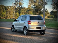 Volkswagen FOX PLUS 1.6 2009 NEUMANN VEÍCULOS ARROIO DO MEIO / Carros no Vale