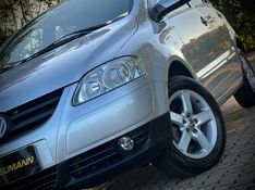 Volkswagen FOX PLUS 1.6 2009 NEUMANN VEÍCULOS ARROIO DO MEIO / Carros no Vale