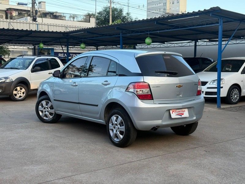 Chevrolet AGILE LT 1.4 8V 2011 FERREIRA VEÍCULOS VENÂNCIO AIRES / Carros no Vale