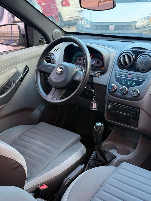 Chevrolet AGILE LT 1.4 8V 2011 FERREIRA VEÍCULOS VENÂNCIO AIRES / Carros no Vale