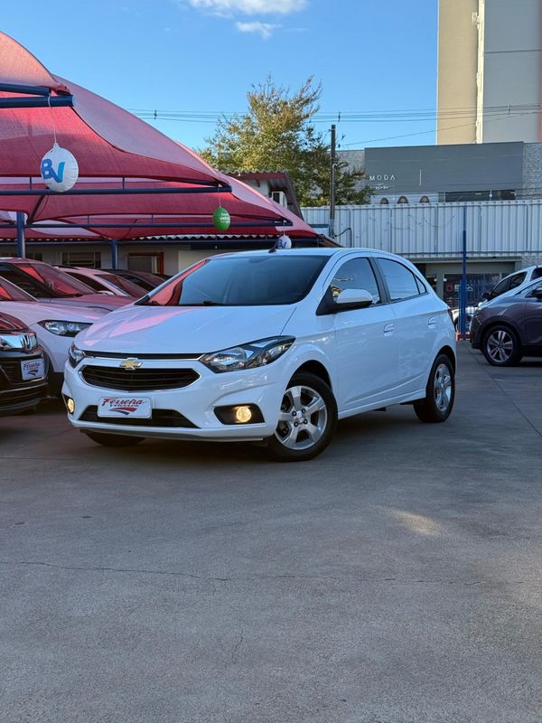 Chevrolet ONIX LT 1.4 8V 2019 FERREIRA VEÍCULOS VENÂNCIO AIRES / Carros no Vale