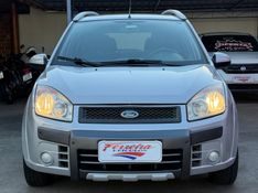 Ford FIESTA TRAIL 1.6 8V 2010 FERREIRA VEÍCULOS VENÂNCIO AIRES / Carros no Vale