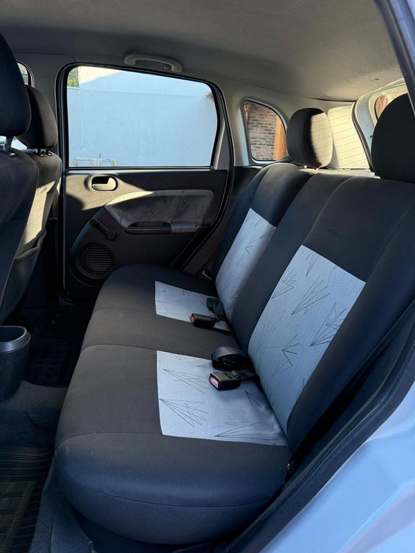 Ford FIESTA TRAIL 1.6 8V 2010 FERREIRA VEÍCULOS VENÂNCIO AIRES / Carros no Vale