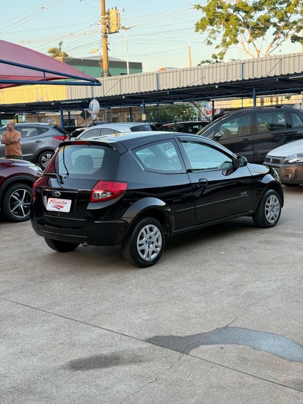 Ford KA 1.0 8V 2010 FERREIRA VEÍCULOS VENÂNCIO AIRES / Carros no Vale