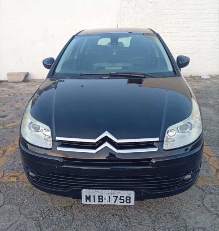 CITROËN C4 2.0 EXCLUSIVE 16V 2010/2011 HUBNER MULTIMARCAS FARROUPILHA / Carros no Vale