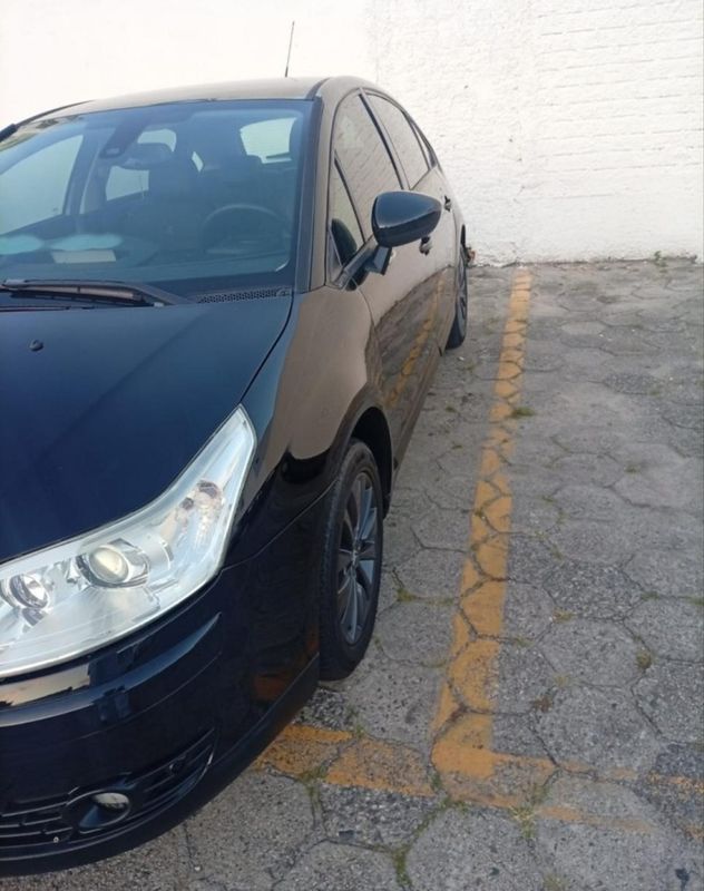 CITROËN C4 2.0 EXCLUSIVE 16V 2010/2011 HUBNER MULTIMARCAS FARROUPILHA / Carros no Vale