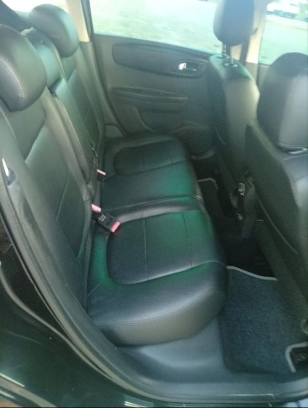 CITROËN C4 2.0 EXCLUSIVE 16V 2010/2011 HUBNER MULTIMARCAS FARROUPILHA / Carros no Vale