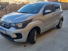 FIAT MOBI 1.0 6V DRIVE 2017/2018 HUBNER MULTIMARCAS FARROUPILHA / Carros no Vale