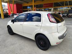 FIAT PUNTO 1.6 ESSENCE 16V 2014/2014 HUBNER MULTIMARCAS FARROUPILHA / Carros no Vale