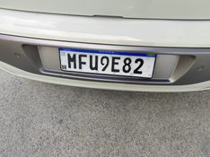 FIAT PUNTO 1.6 ESSENCE 16V 2014/2014 HUBNER MULTIMARCAS FARROUPILHA / Carros no Vale