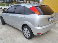 FORD FOCUS 1.6 GL 8V 2007/2007 HUBNER MULTIMARCAS FARROUPILHA / Carros no Vale