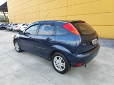 FORD FOCUS 2.0 16V 2006/2006 HUBNER MULTIMARCAS FARROUPILHA / Carros no Vale