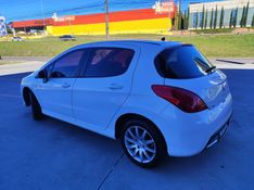 PEUGEOT 308 1.6 ACTIVE 16V 2014/2014 HUBNER MULTIMARCAS FARROUPILHA / Carros no Vale