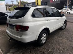 SSANGYONG KYRON 2.0 GL 200KY 4X4 16V TURBO 2011/2012 HUBNER MULTIMARCAS FARROUPILHA / Carros no Vale
