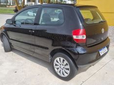 VOLKSWAGEN FOX 1.0 MI 8V 2009/2009 HUBNER MULTIMARCAS FARROUPILHA / Carros no Vale