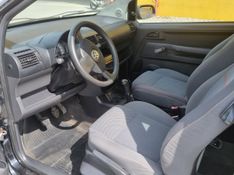 VOLKSWAGEN FOX 1.0 MI 8V 2009/2009 HUBNER MULTIMARCAS FARROUPILHA / Carros no Vale