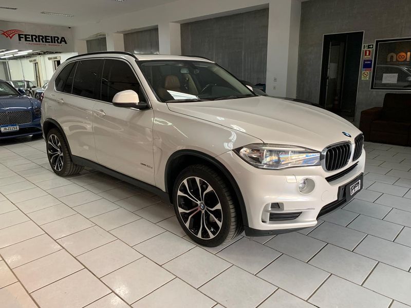 BMW X5 3.0 4X4 30D I6 TURBO DIESEL 4P AUTOMÁTICO 2017/2017 FÁBIO BERNARDES PORTO ALEGRE / Carros no Vale
