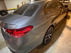 MERCEDES-BENZ C 300 2.0 EQ BOOST HÍBRIDO AMG LINE 9G-TRONIC 2024/2024 FÁBIO BERNARDES PORTO ALEGRE / Carros no Vale