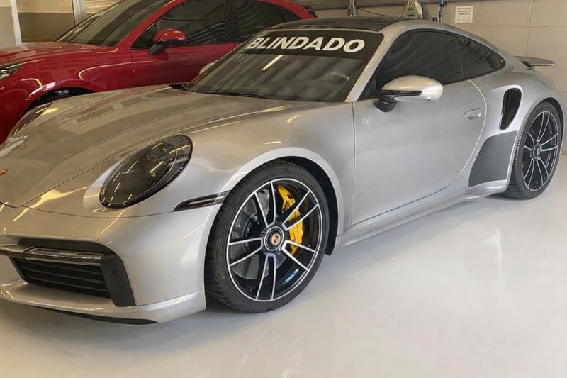 PORSCHE 911 3.8 24V H6 GASOLINA TURBO S PDK 2020/2021 FÁBIO BERNARDES PORTO ALEGRE / Carros no Vale