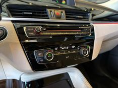 BMW X1 SDRIVE 20i X-Line 2.0 TB Active Flex 2017/2018 CONCEPT MOTORS PASSO FUNDO / Carros no Vale