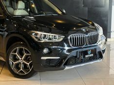 BMW X1 SDRIVE 20i X-Line 2.0 TB Active Flex 2017/2018 CONCEPT MOTORS PASSO FUNDO / Carros no Vale