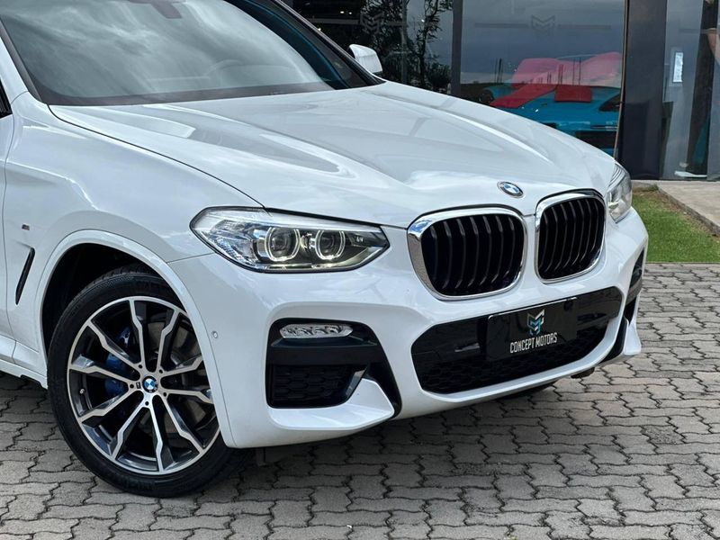 BMW X4 XDRIVE 30i M-Sport 2.0 TB 252cv Aut 2019/2019 CONCEPT MOTORS PASSO FUNDO / Carros no Vale