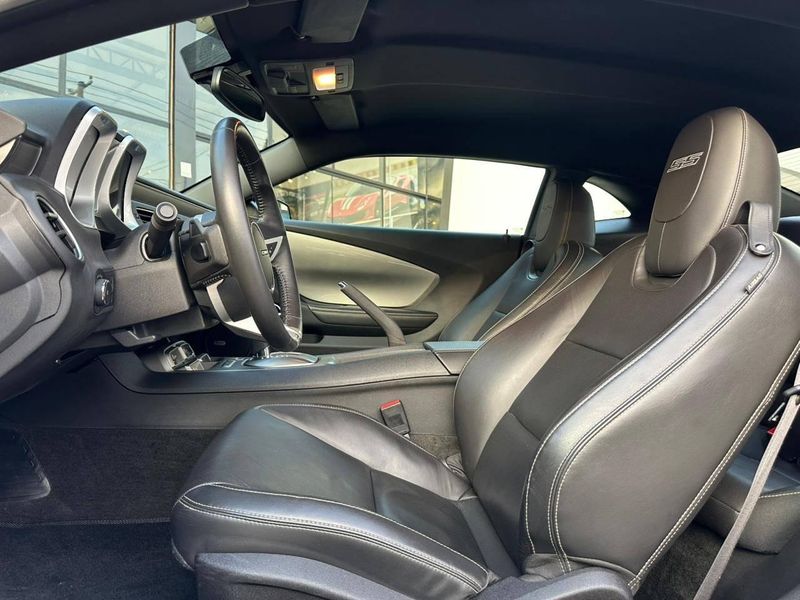 Chevrolet Camaro SS 6.2 V8 16V 2011/2011 CONCEPT MOTORS PASSO FUNDO / Carros no Vale