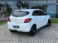 Chevrolet Onix HATCH LT 1.4 8V FlexPower 5p Mec. 2015/2016 CONCEPT MOTORS PASSO FUNDO / Carros no Vale