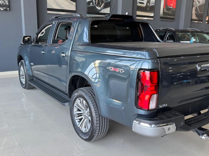 Chevrolet S-10 Pick-up S10 P-Up H.Country 2.8 4×4 CD Dies.Aut. 2025/2025 CONCEPT MOTORS PASSO FUNDO / Carros no Vale