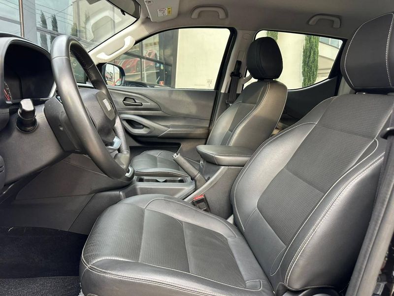 Fiat Titano Volcano 2.2 16V 4×4 TB Die Aut. 2024/2025 CONCEPT MOTORS PASSO FUNDO / Carros no Vale