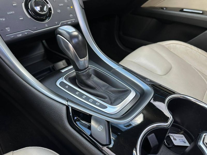 Ford Fusion Titanium 2.0 GTDI Eco Awd Aut. 2014/2015 CONCEPT MOTORS PASSO FUNDO / Carros no Vale