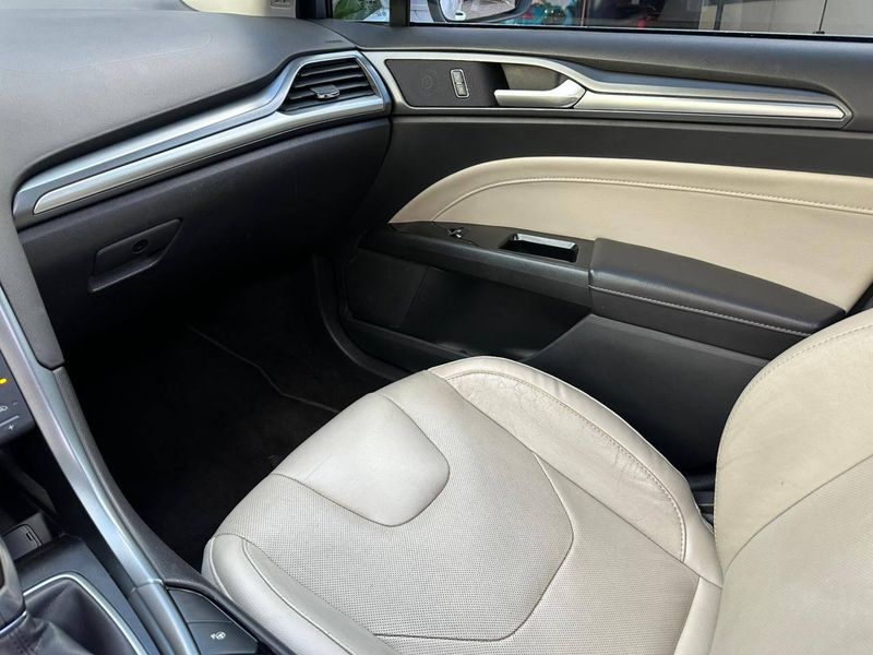 Ford Fusion Titanium 2.0 GTDI Eco Awd Aut. 2014/2015 CONCEPT MOTORS PASSO FUNDO / Carros no Vale